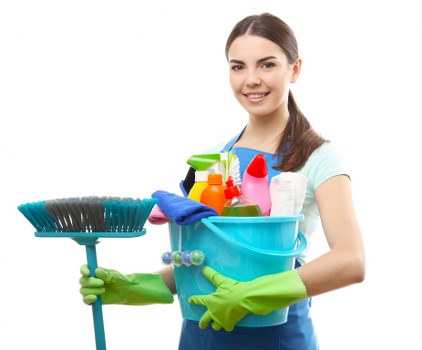 Safe handling of cleaning solutions during carpet cleaning