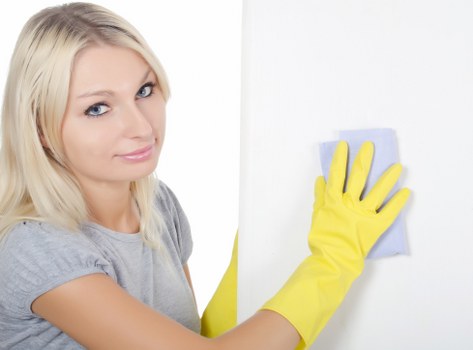 Leather sofa care and cleaning service in Hampton Hill